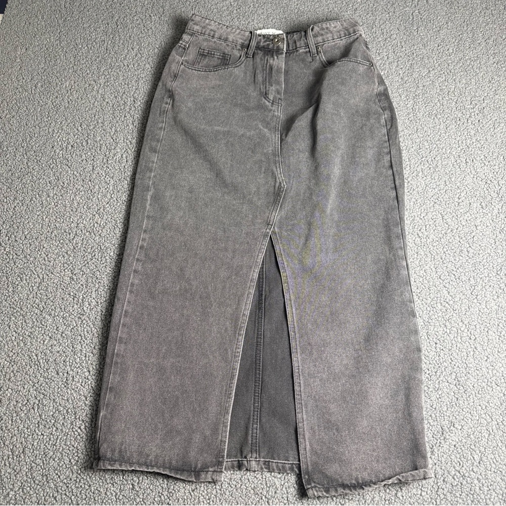 Brave souls London The Denim Reset Mid Rise Skirt. 
Size 12
